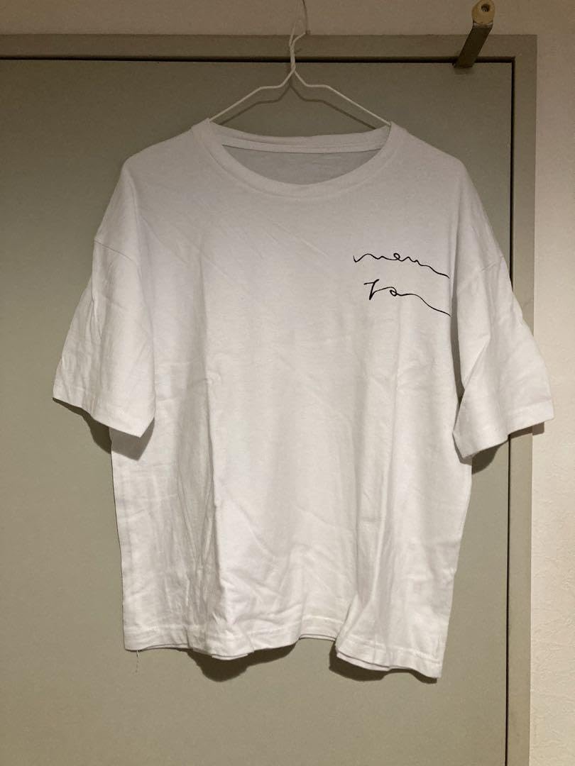 ももいろクローバーZ BEAMSコラボ Tシャツ(Sサイズ) 百田夏菜子 ももいろクローバーZ×楳図かずお Tシャツ」百田夏菜子バージョン